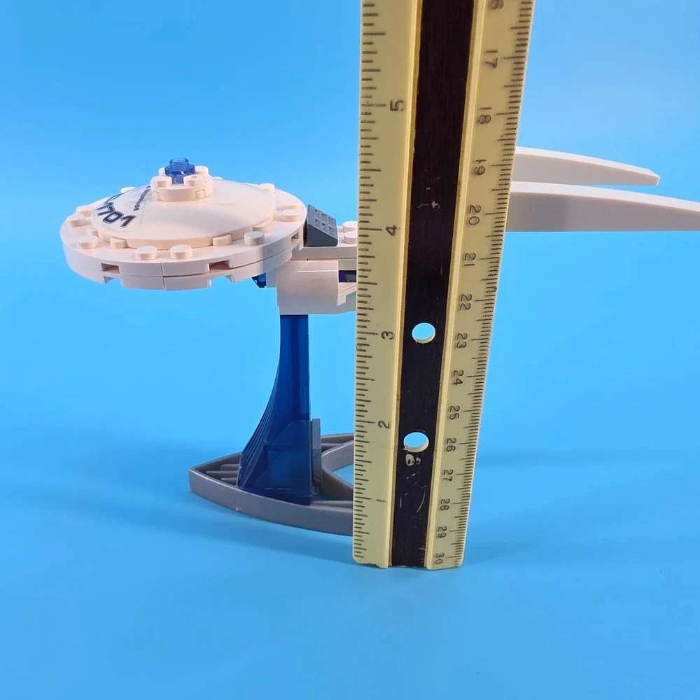 Star Trek USS Enterprise Toy Figure Kre-O 39pc Hasbro USS A3368 NCC-1701